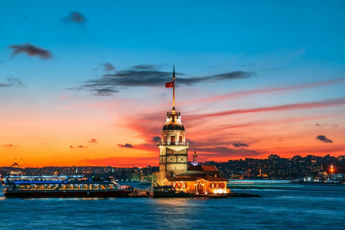 colorful city skyline at sunset