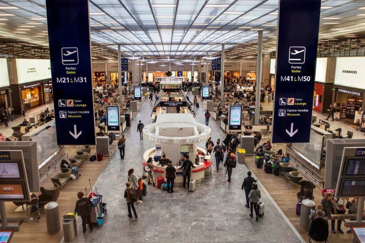 Charles de Gaulle Airport Terminal