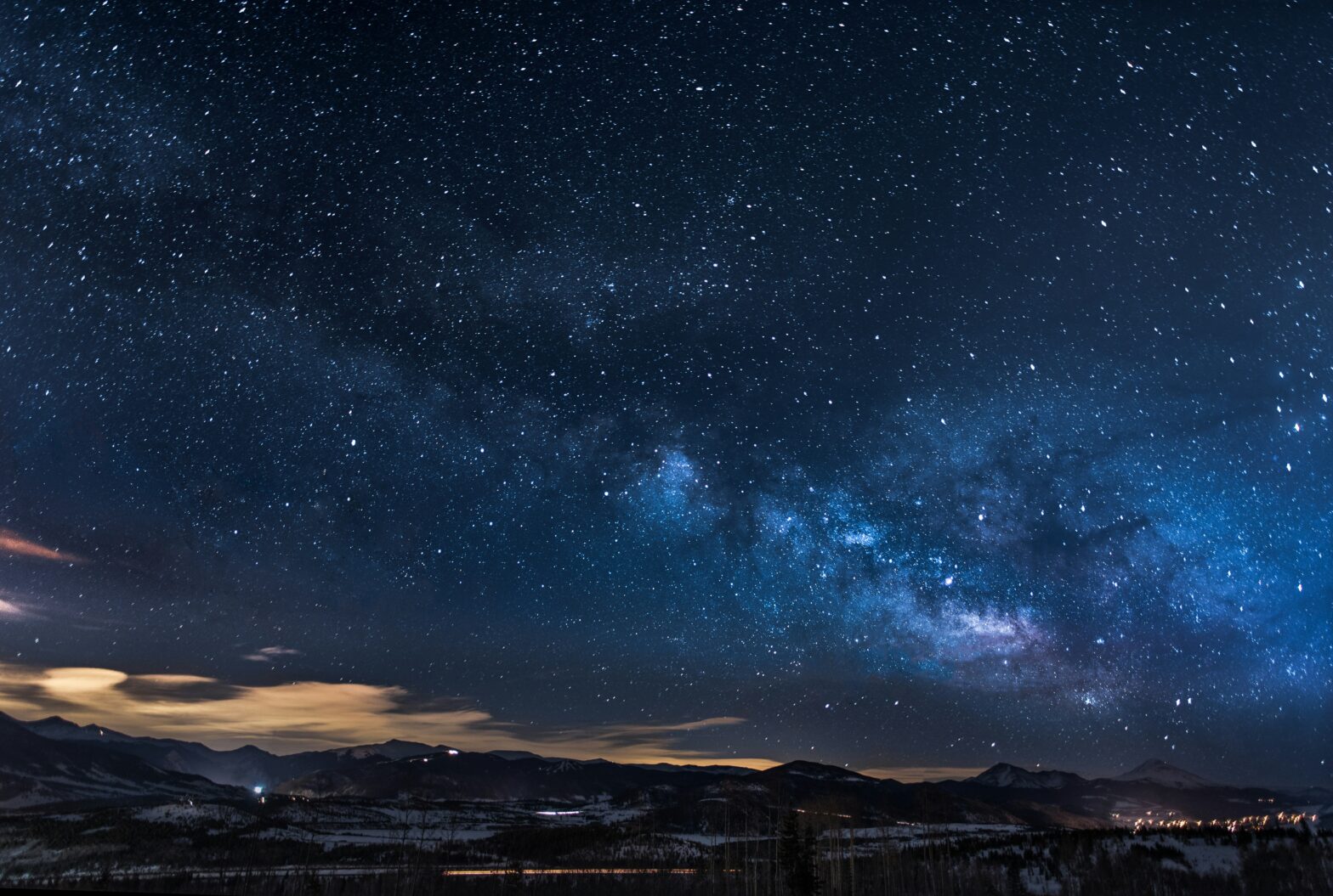 Sky full of stars during a night couples might find in South Carolina.