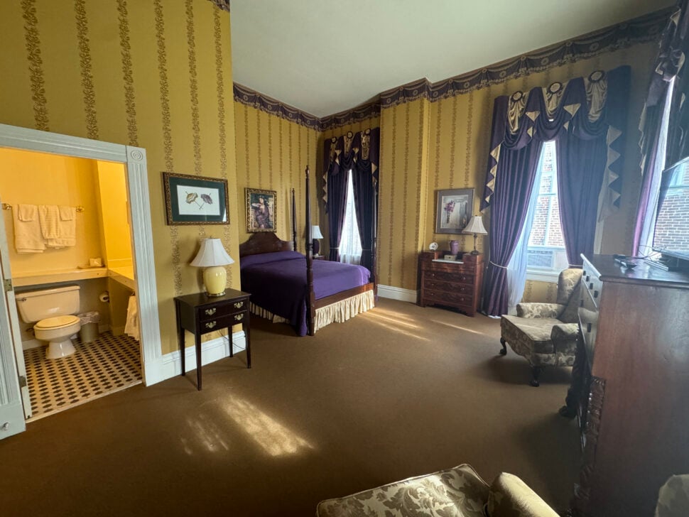 The The Louis J. Winston Suite at The Guest House