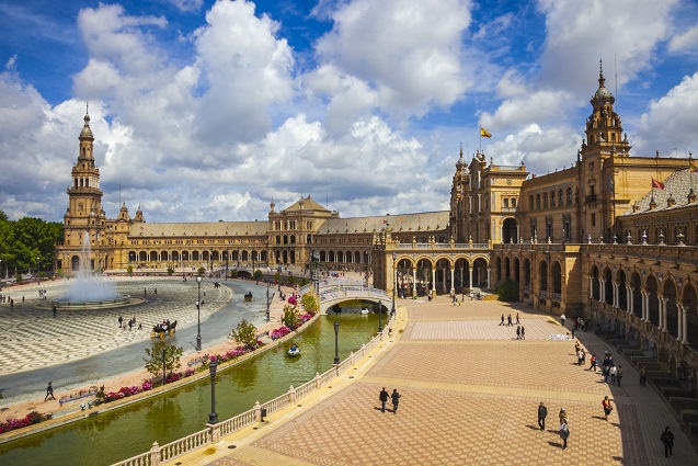 Stunning Buildings Designed By The Africa's Moorish People In Spain