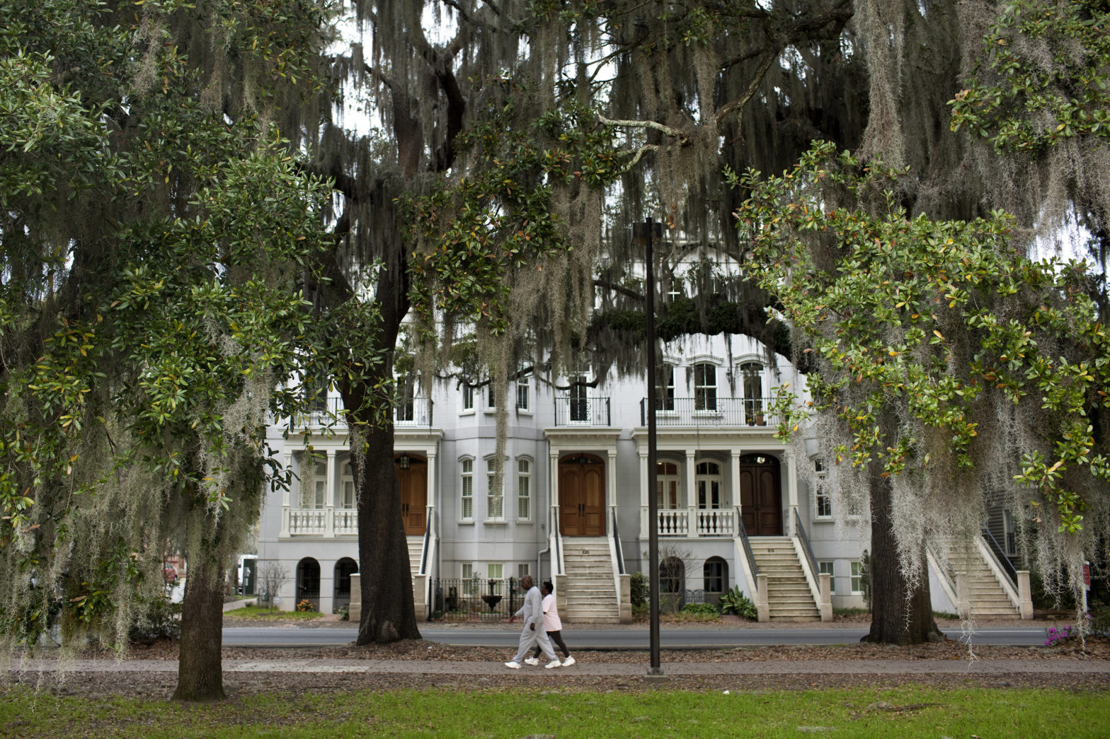 Top 5 Reasons to Visit Savannah, Georgia This Summer