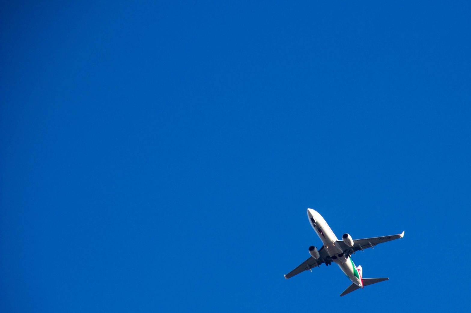 Father Annoyed When Passenger Refuses To Move For Son On An Airplane