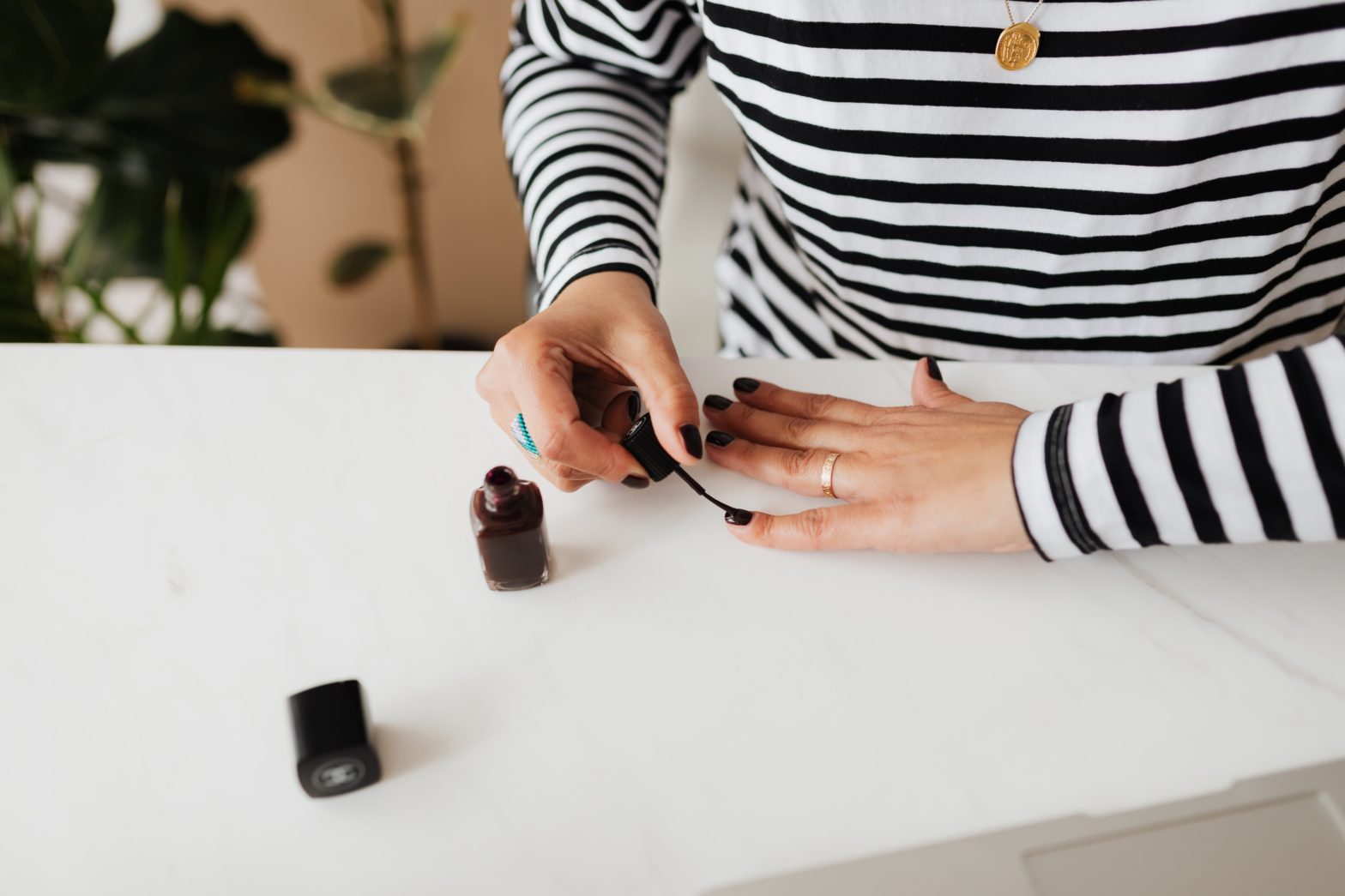 travel manicure