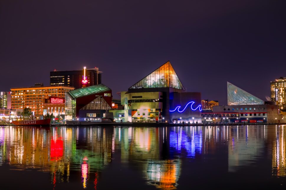 city skyline to visit baltimore at night