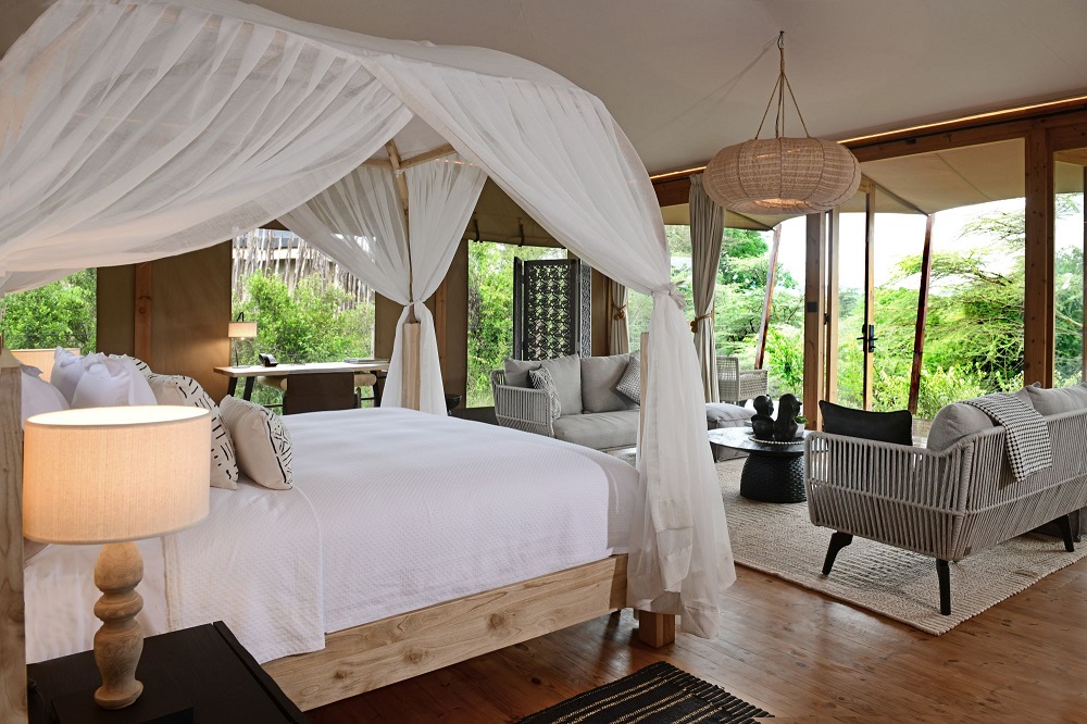 JW Marriott Masai Mara Luxury Safari Lodge - interior view of private room