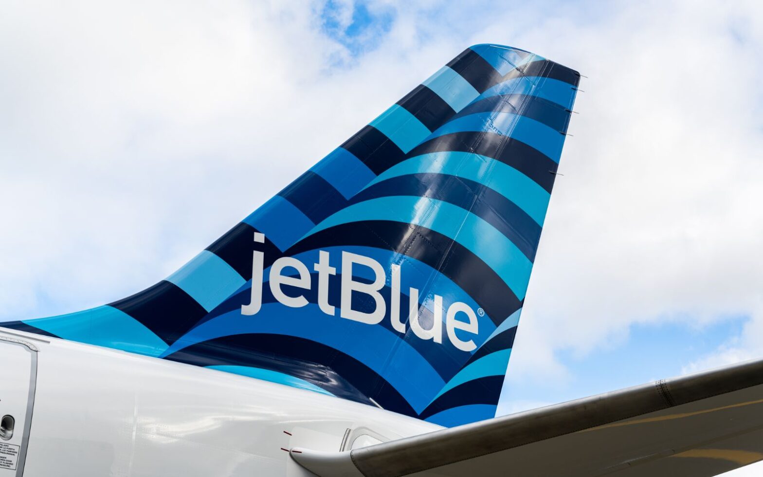 JetBlue and Peacock Partnership: Elevating In-Flight Entertainment to New Heights