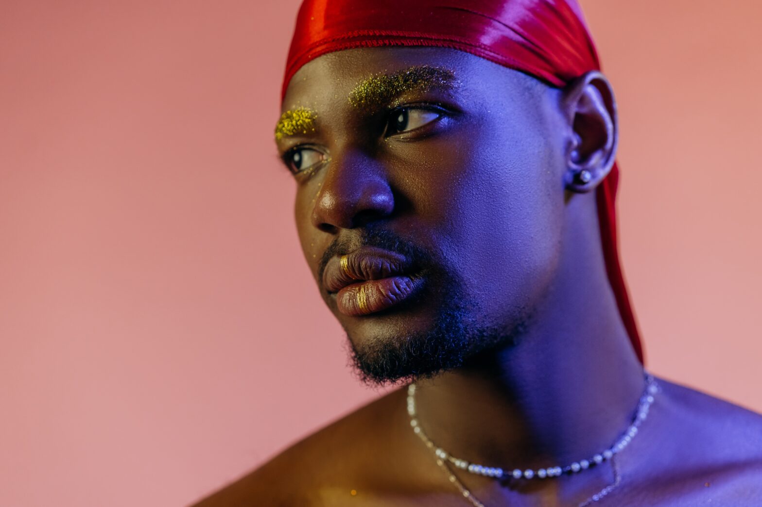 Man wearing durag