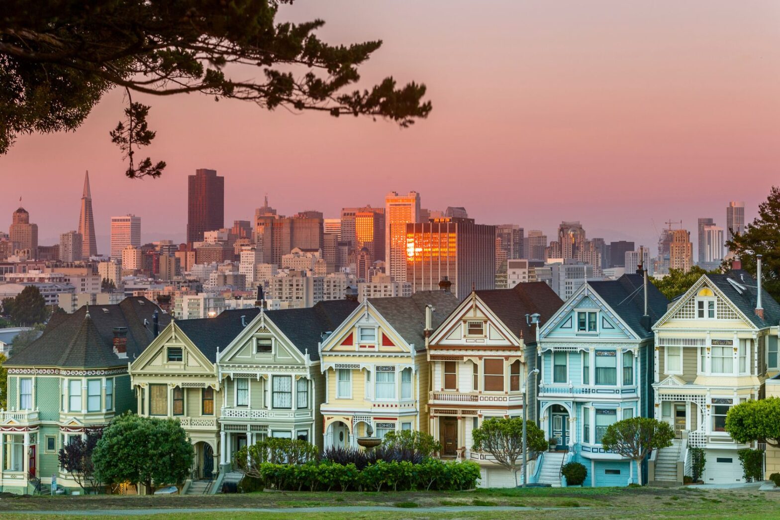 Airbnb Hosts in San Francisco Face Rental Struggles Amidst Ongoing Negative Publicity