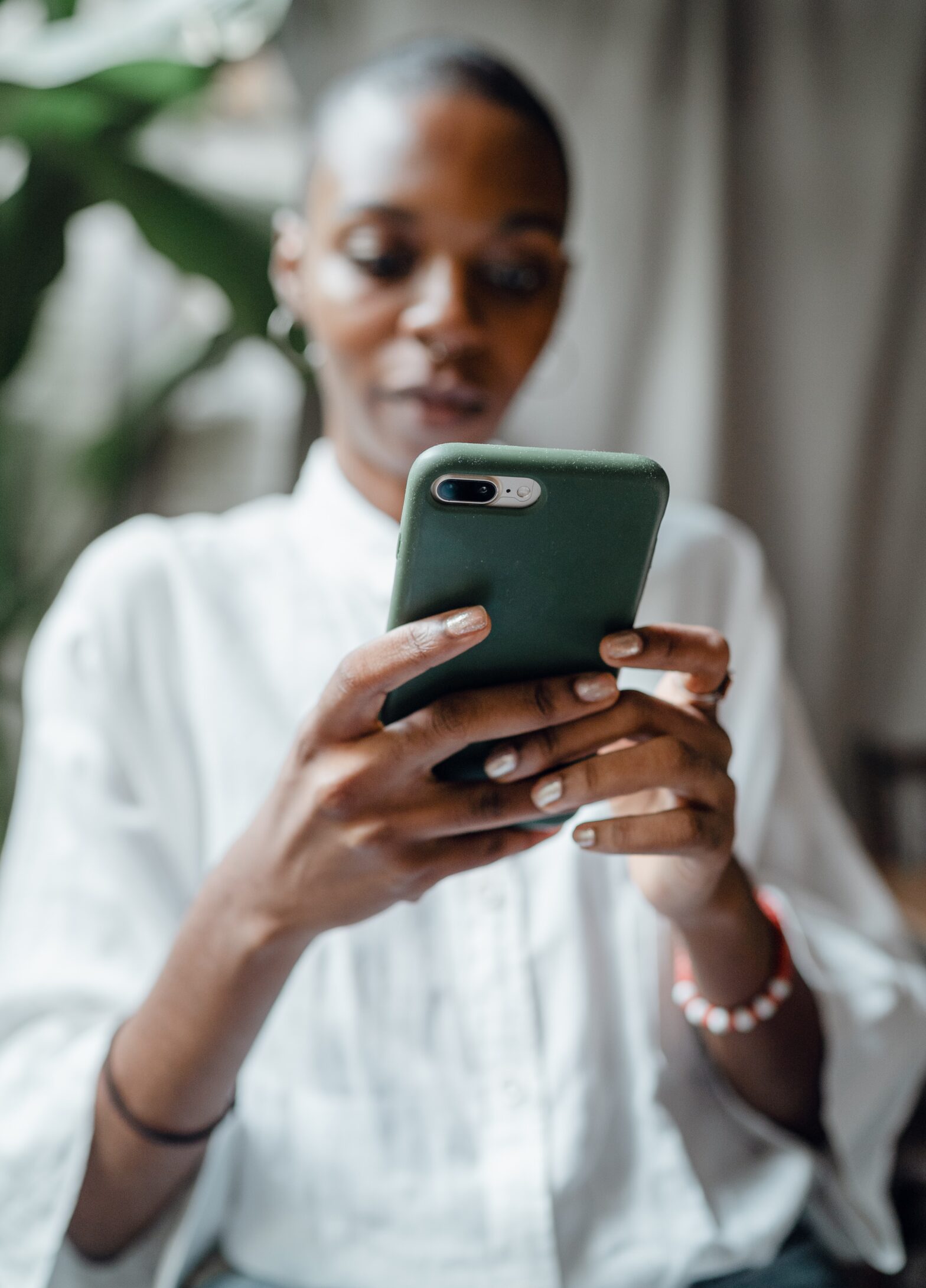 The Best Long-Distance Dating Apps For Black People