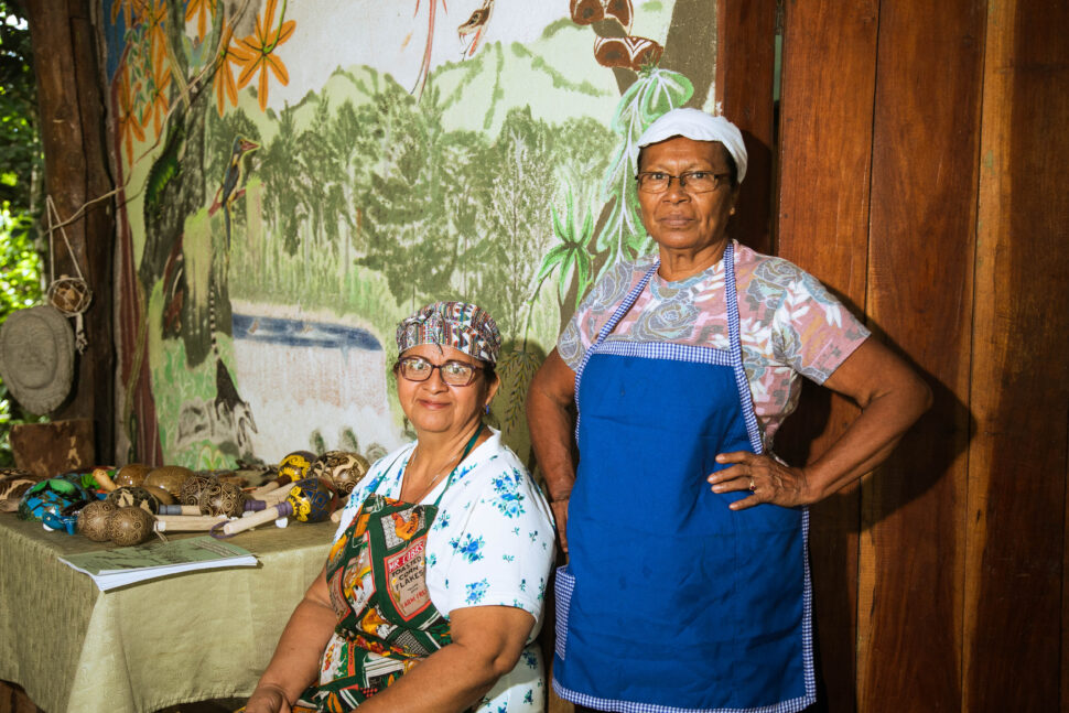 Térraba women in Costa Rica