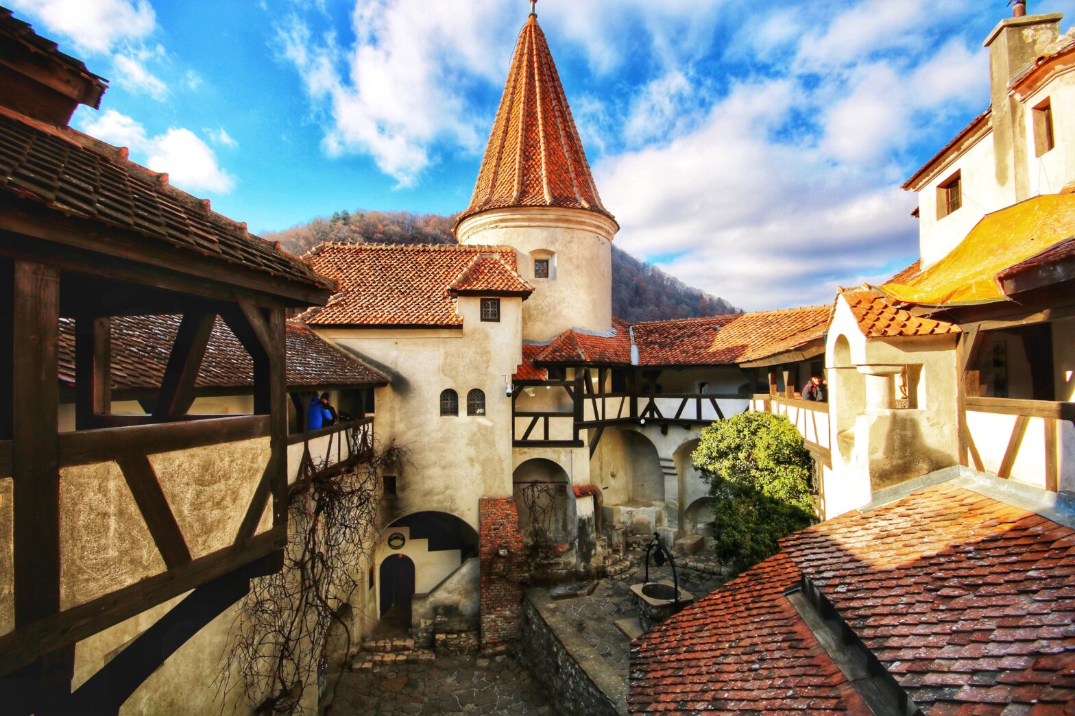 castle in Romania - Halloween sites to vist