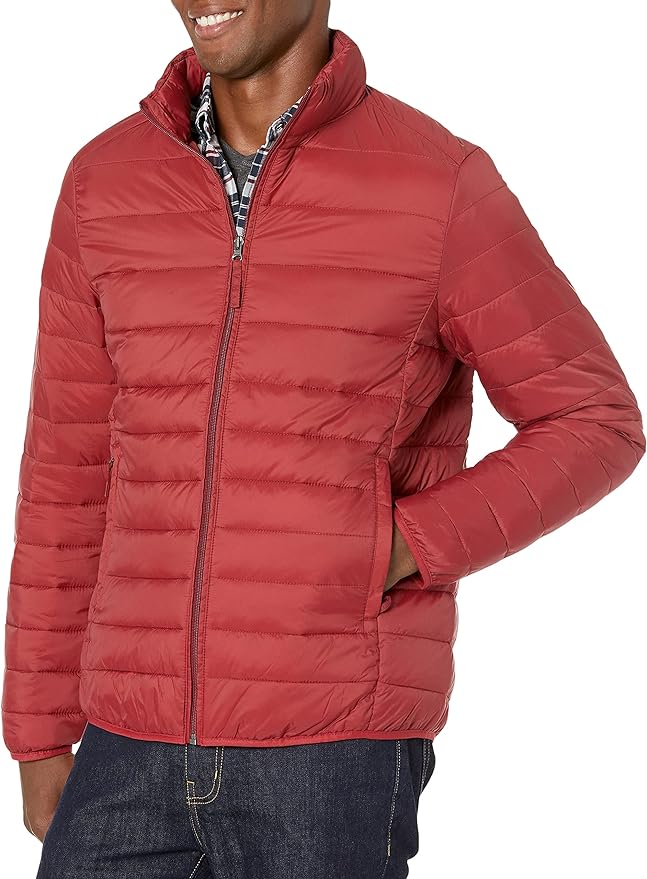 Amazon Essentials Men's Packable Lightweight Water-Resistant Puffer Jacket