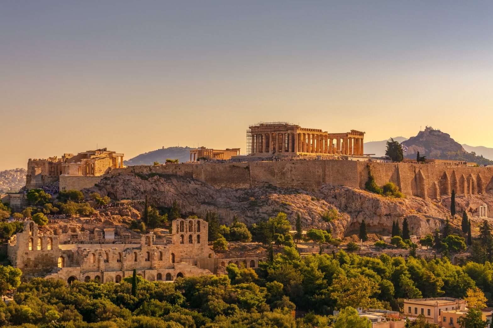 Archaeologists Unearth Ancient Building, Treasures From Sunken City In Greece