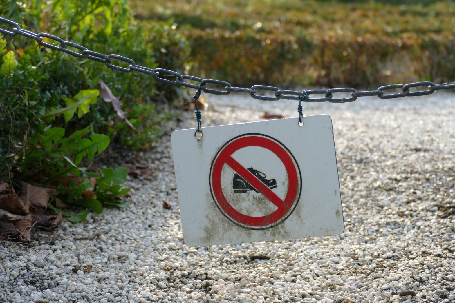 no entry sign on pathway