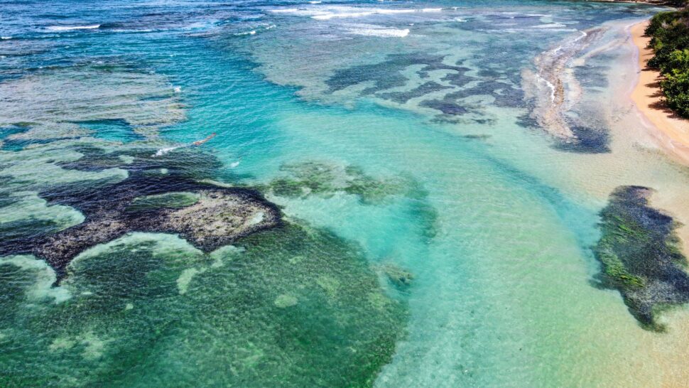 The second season of Fantasy Island was filmed in some less frequented areas to showcase the duality of the Puerto Rican island. 