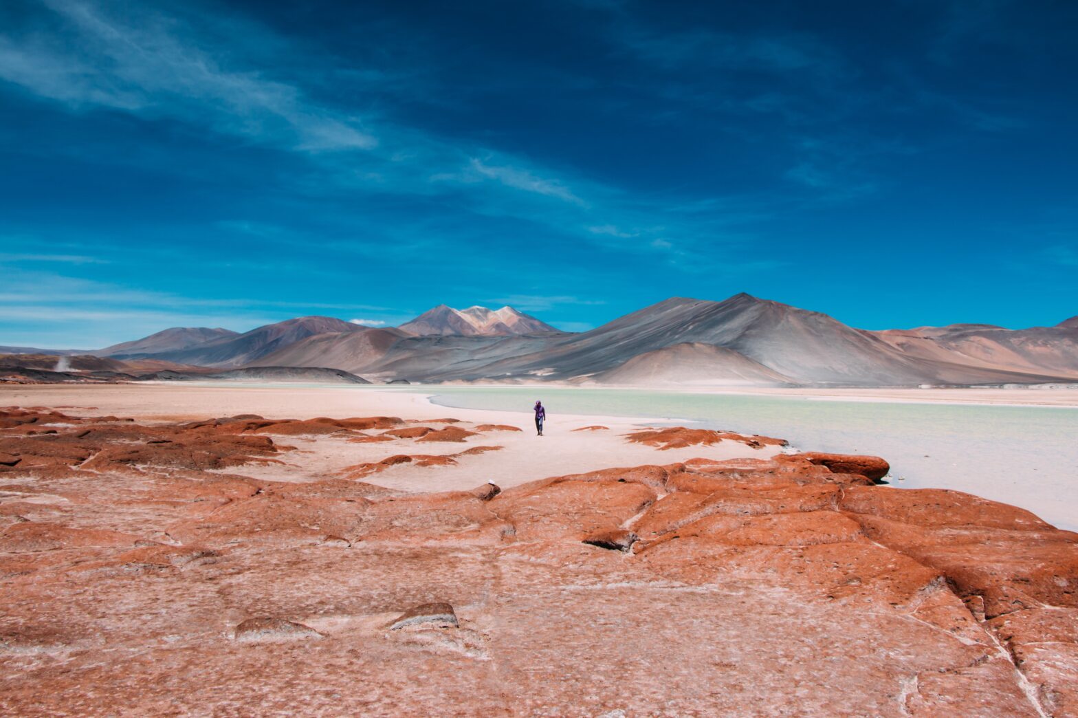 This Luxury Resort Will Make You Feel Like You're On Mars