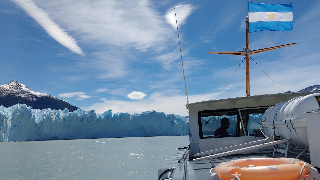 Boat sailing through El Calafate, Santa Cruz, Argentina