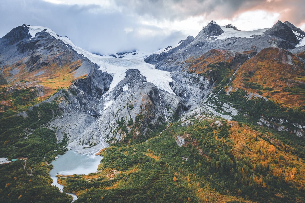 View of the Worthington Glacier off of the Richardson Highway, Alaska