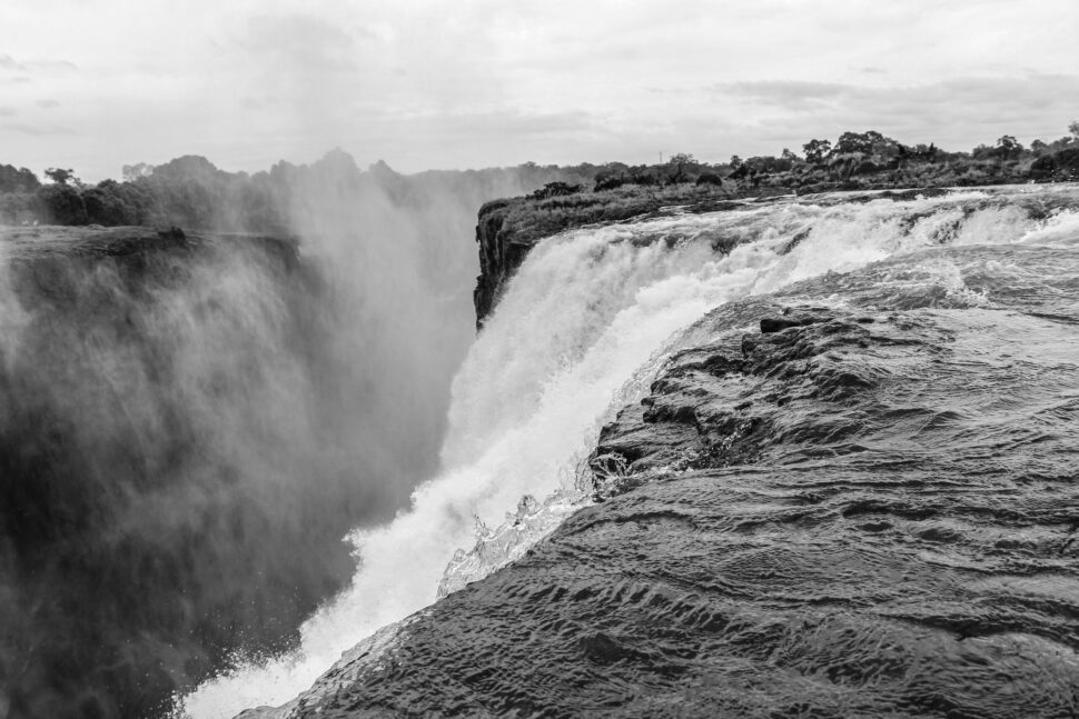 Devil's Pool in Black and White