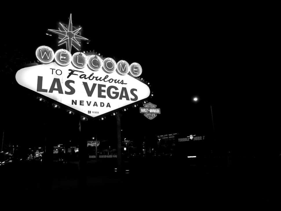 Las Vegas welcome sign