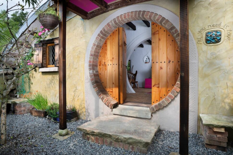 Hobbit vacation stay