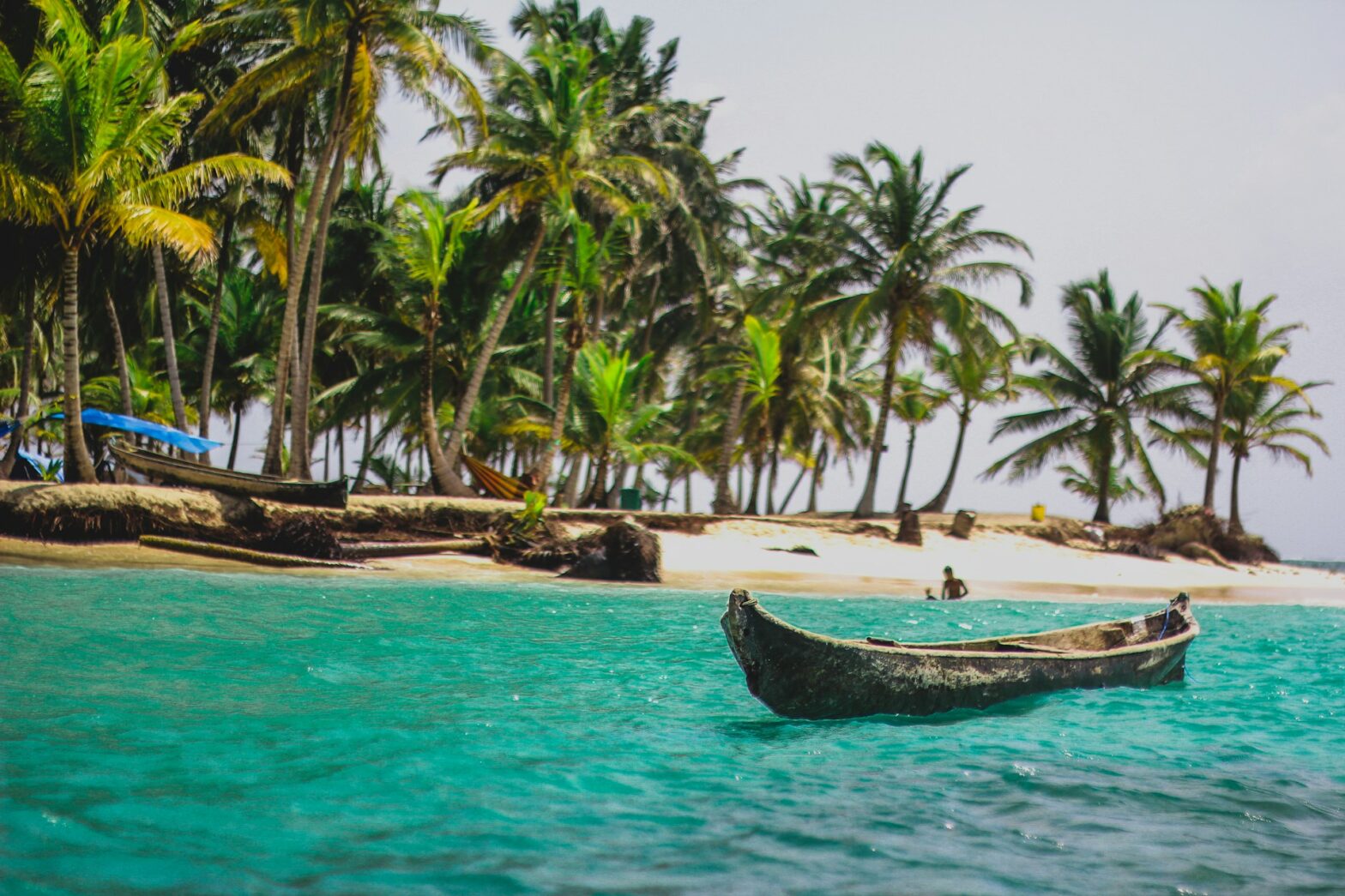 Here are some of the best beaches in Panama. Pictured: canoes at San Blas Islands, Panama.