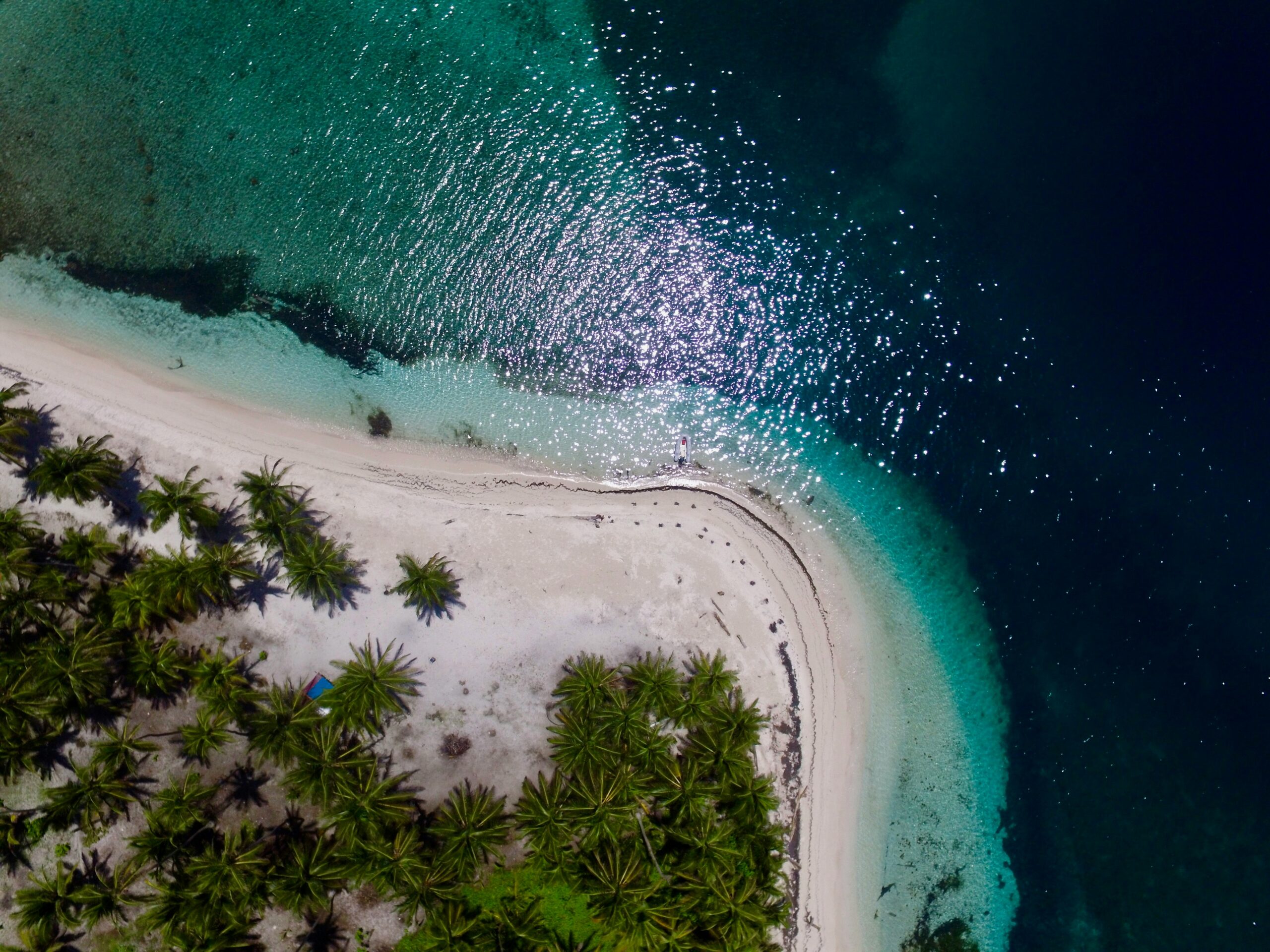 Travelers should check out the nature of Panama durin a visit. 
Pictured: natural beauty of Panama