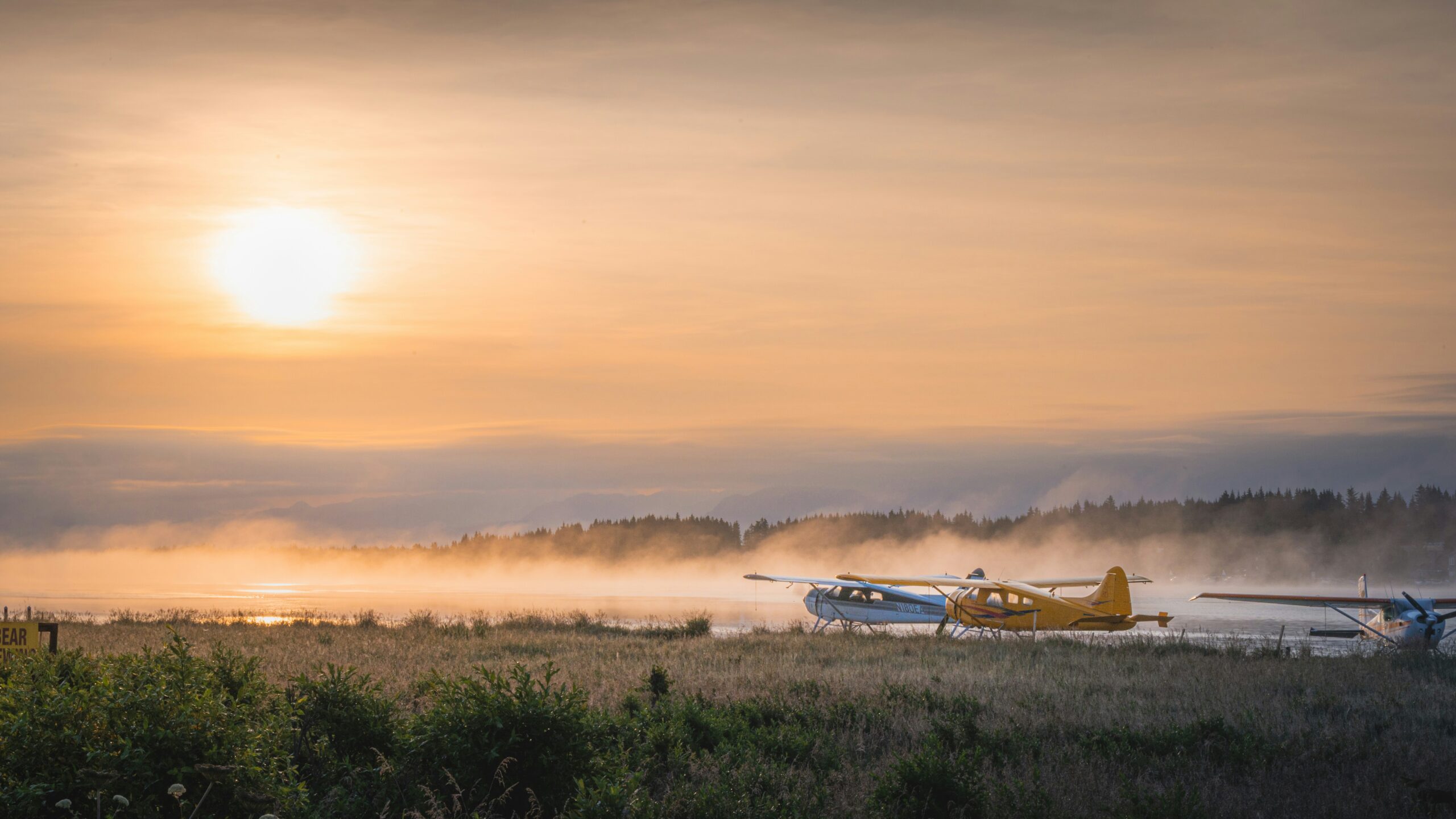 This is why travelers should check out the midnight sun in June. 
pictured: the sun in Alaska 