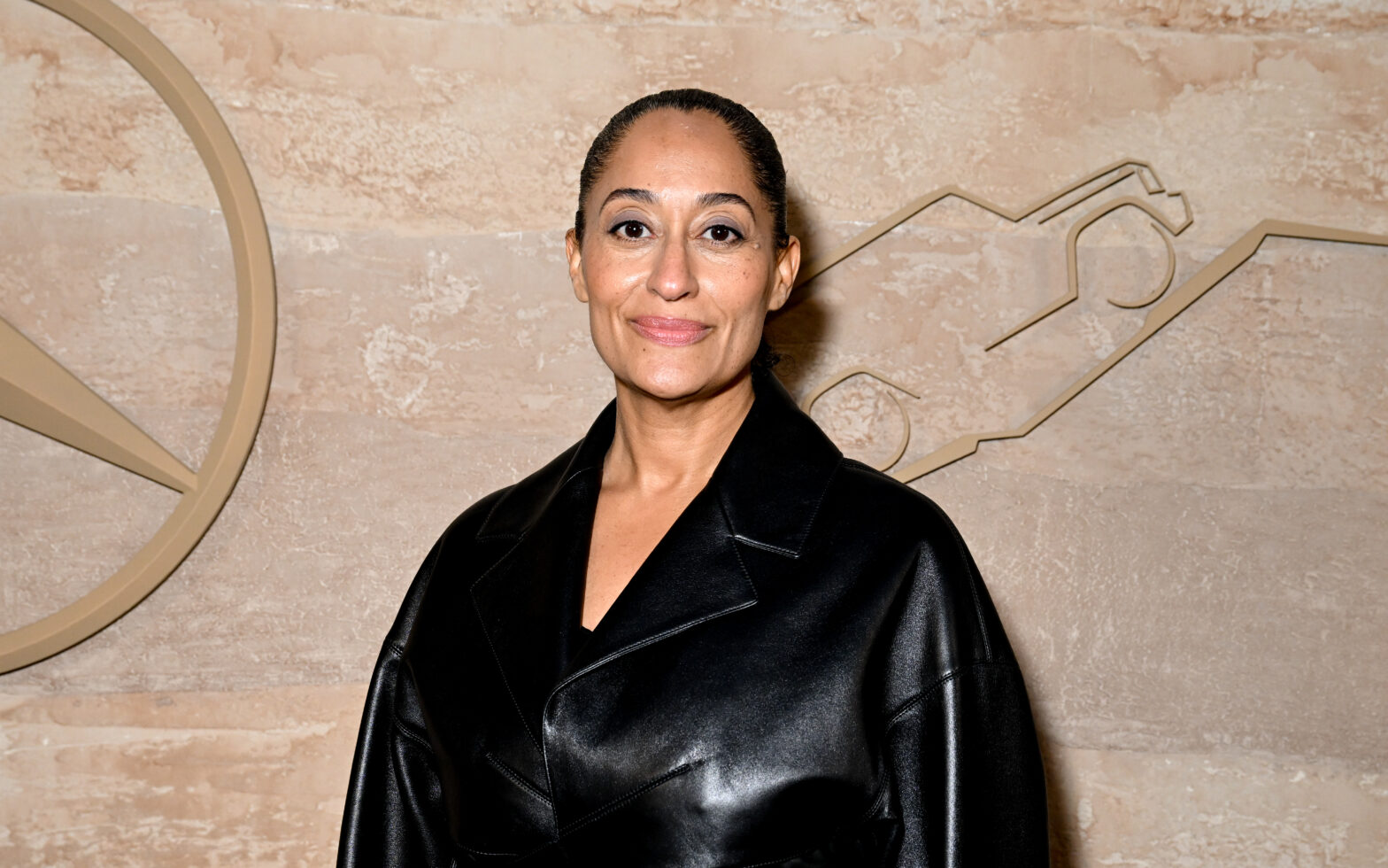 Tracee Ellis Ross Read This Classic By A Black Author During Her Latest 'Solo Vacay'