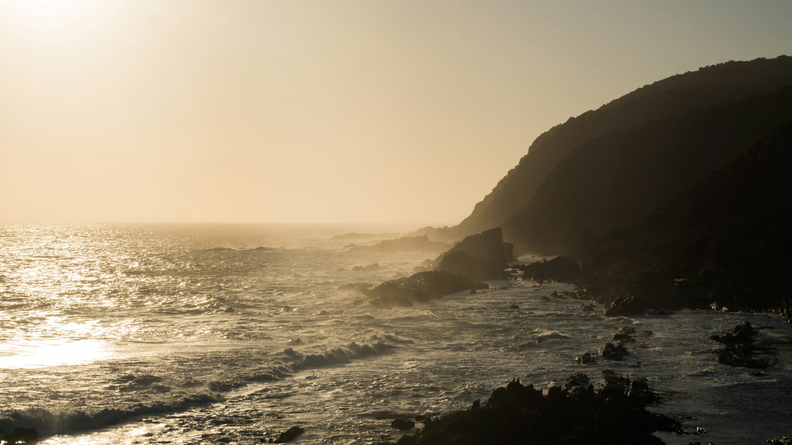 The weather in South Africa is best during winter.
Pictured: South African coast