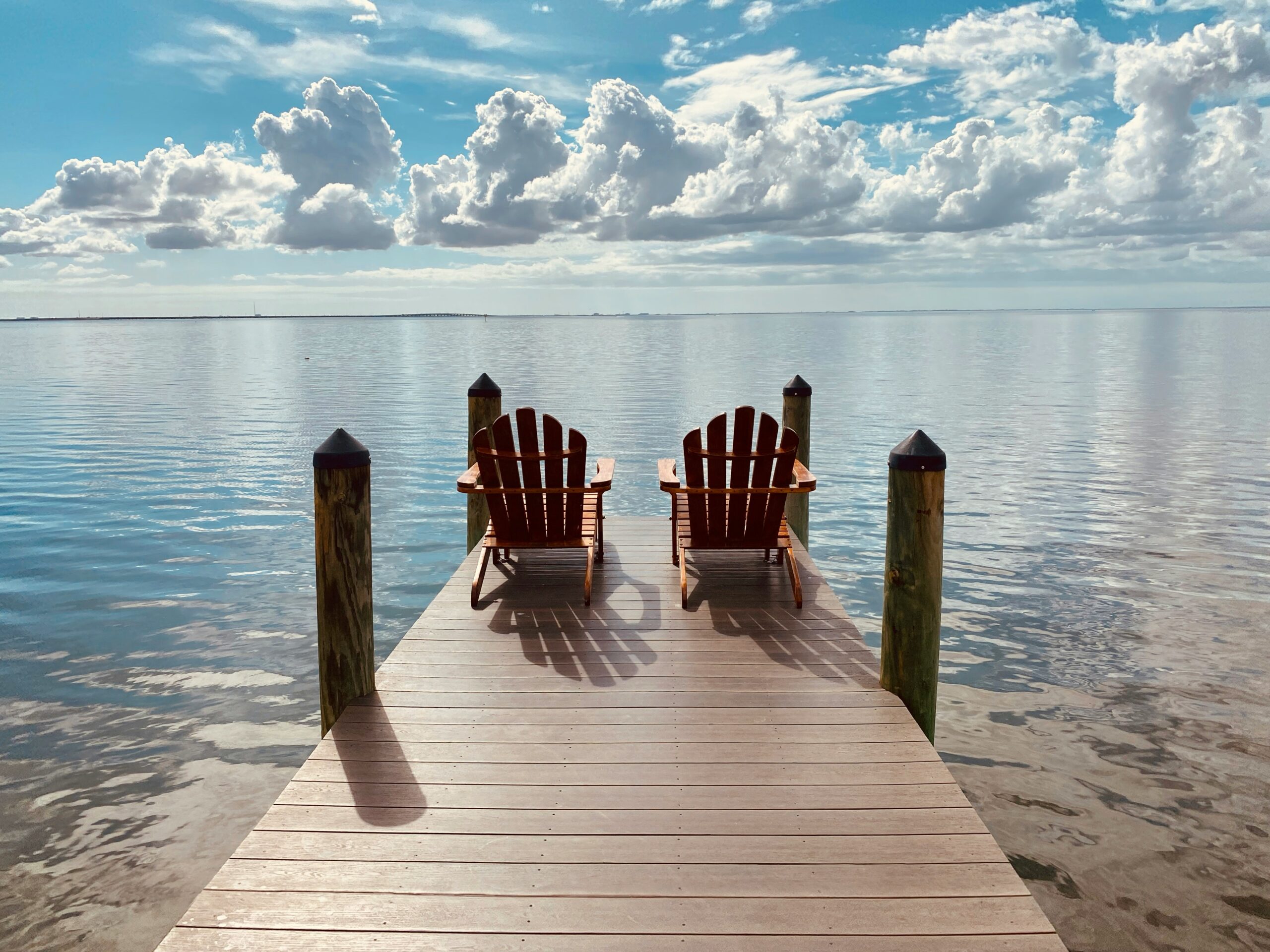 This is the best place for veterans to live in. 
Pictured: seats near the water in Tampa