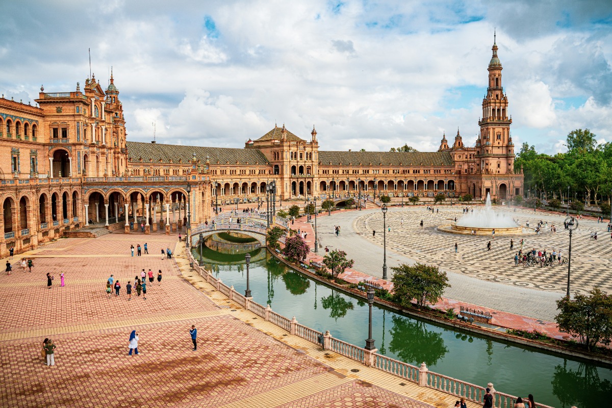 best restaurant in the world Pictured: Plaza de España, Avenida Isabel la Católica, Seville, Spain