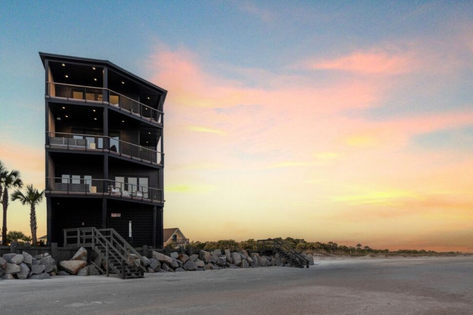 A Ma Maniére Beach - Home Exterior at sunset