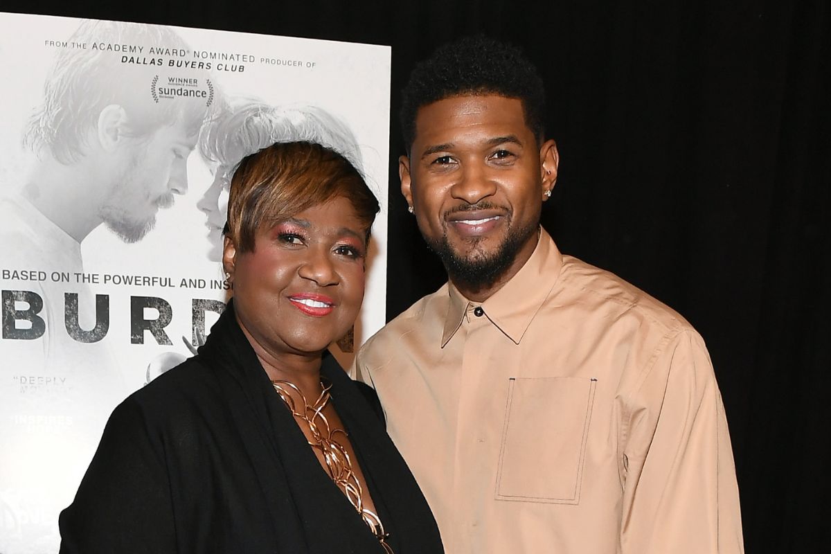 Usher Raymond IV poses with his mother Jonetta Patton during "Burden" Atlanta Red Carpet Screening