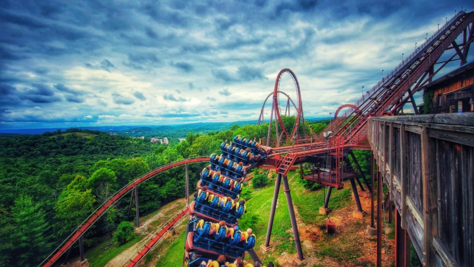 Visit These 6 U.S. Theme Parks You Have Never Heard Of