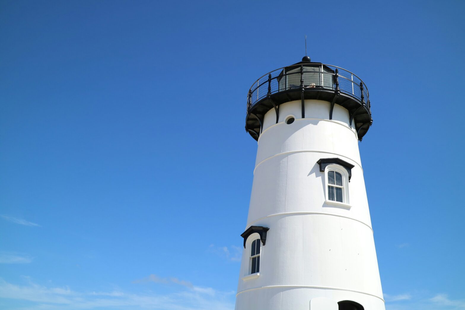 Martha’s Vineyard is a tried and true destination for vacation. pictured: Martha's Vineyard lighthouse