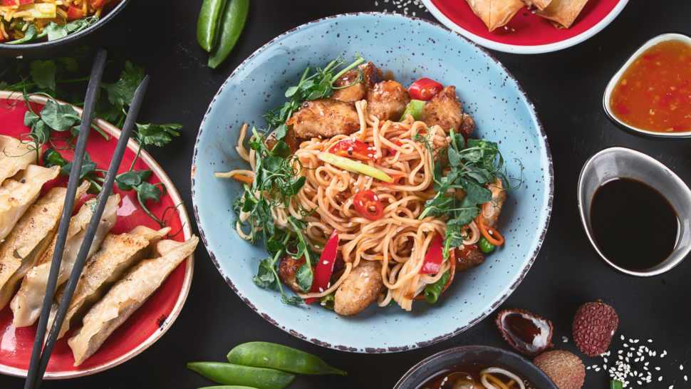 Pasta with pieces of meat and vegetables from China