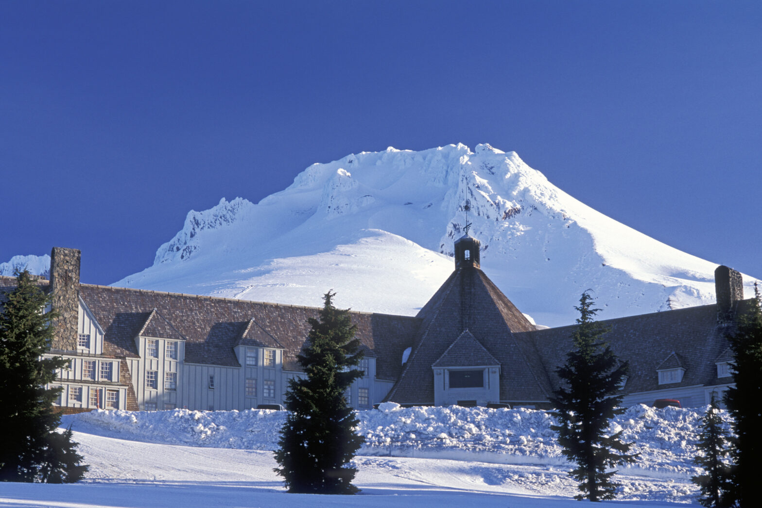 You Can Stay at This ‘The Shining’ Film Location in Oregon