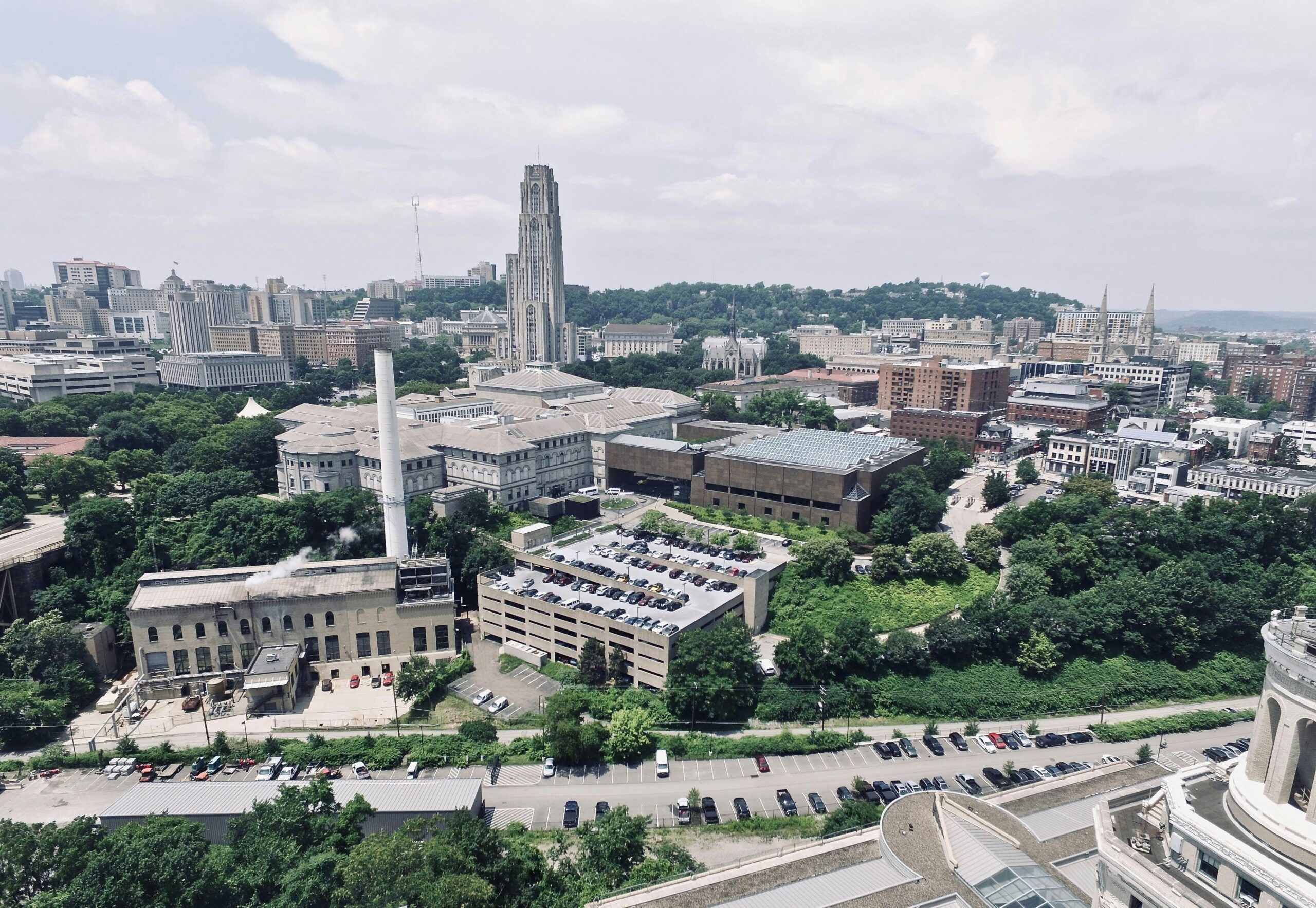 Here is what travelers should know about The Deliverance filming locations.
pictured: Pittsburgh