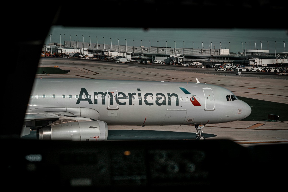 American Airlines’ New Boarding Strategy Aims To Reduce 'Gate Lice'