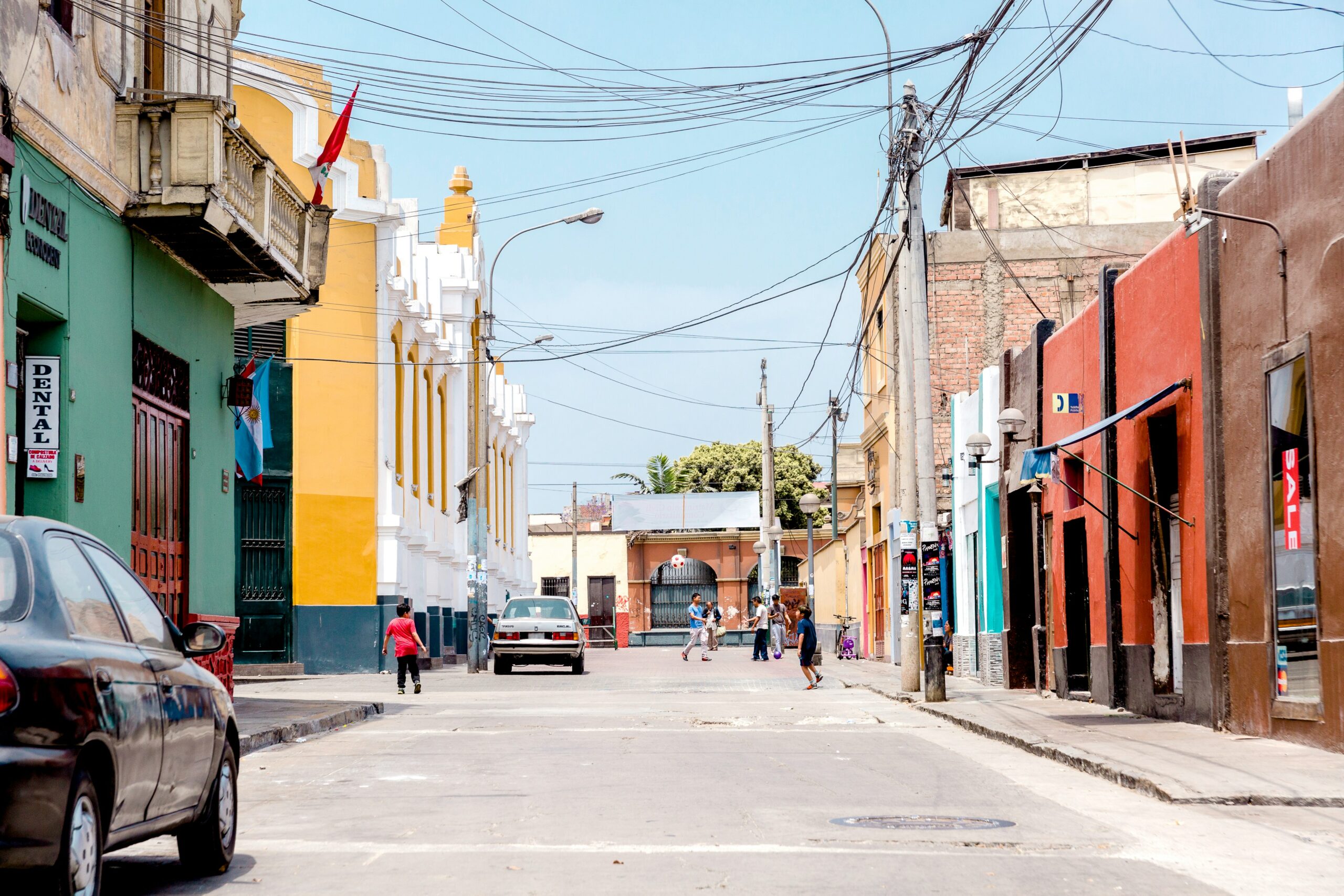 Peru’s towns are less crowded in September. 