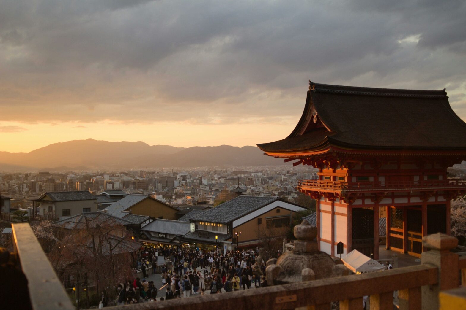 Traveling to Japan this Autumn? Here's What to Expect From Fall in Japan