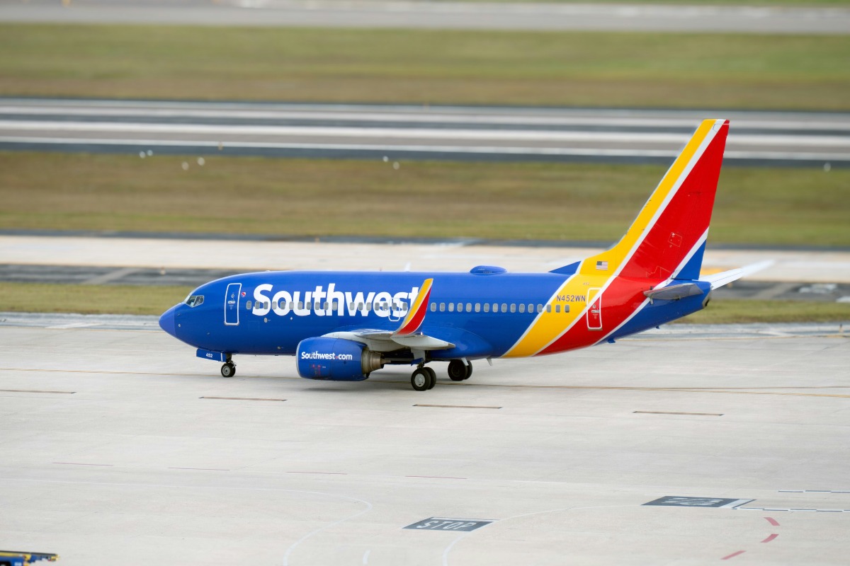 Bullet Strikes Southwest Airlines Plane At Dallas Airport