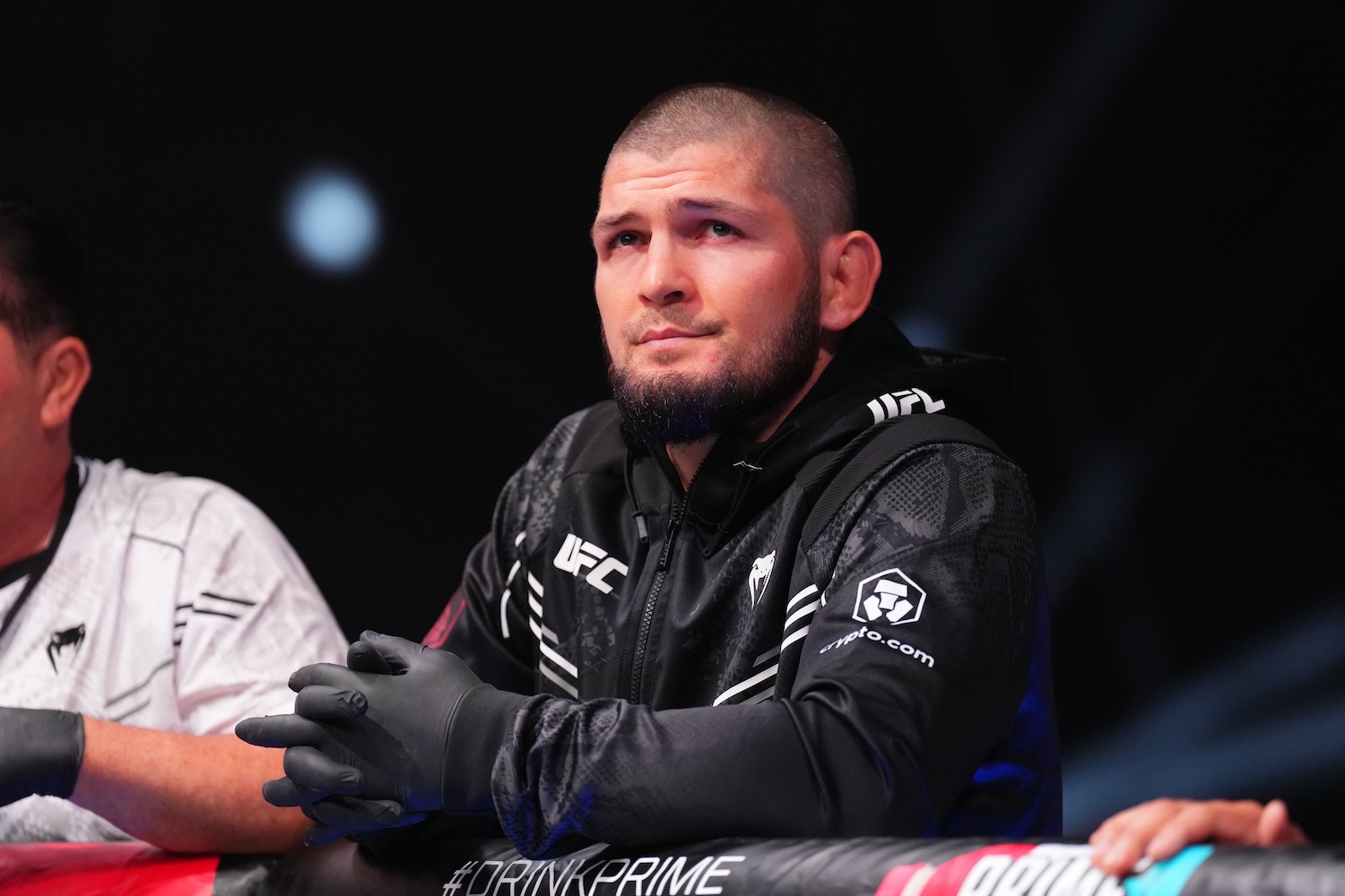 UFC Champion Khabib Nurmagomedov Removed From Frontier Airlines Flight