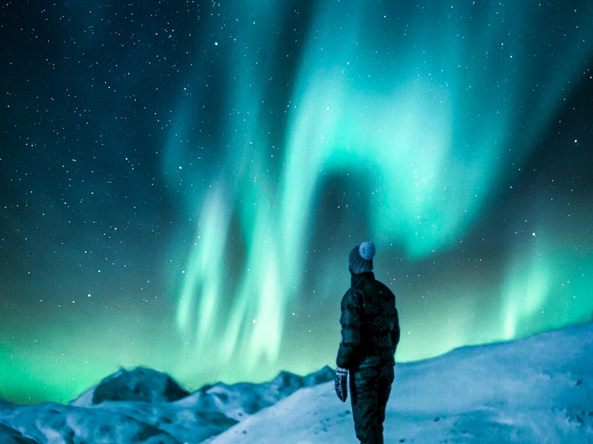 Northern Lights To Paint The Sky On Valentine's Day In These US States