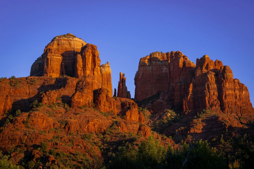 Red rocks dimming from the setting sun in Sedona.