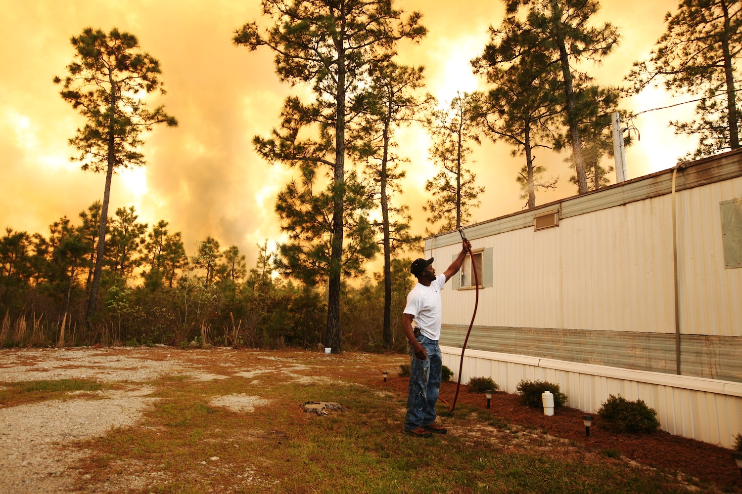 Everything We Know About The North And South Carolina Wildfires: Travel Impacts, Evacuations Zones, More