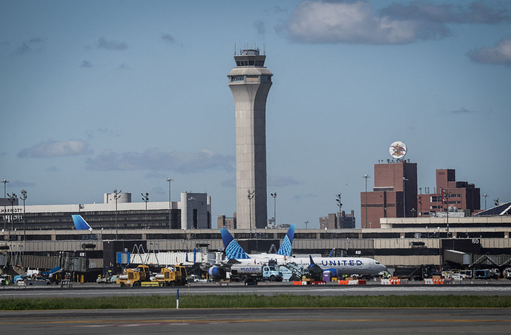 FAA Announces Flight Cuts At Newark Airport – Here's How It'll Impact Travelers