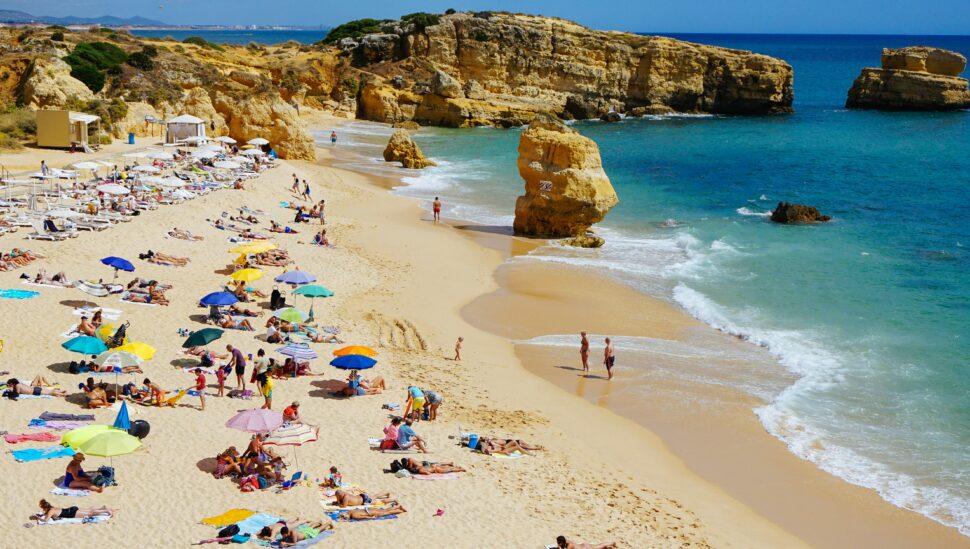 Praia de São Rafael beach, Albufeira, Alagrave, Portugal